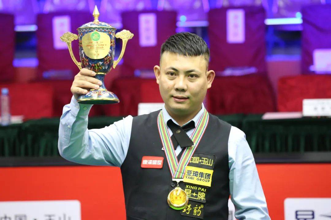 相较之下 相较之下